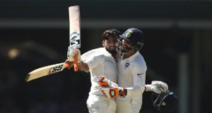 gfdg भारत - इंग्लैंड का पांचवां टेस्ट मैच , दूसरी पारी में टीम इंडिया ने 7 विकेट के नुकसान पर बनाए 218 रन