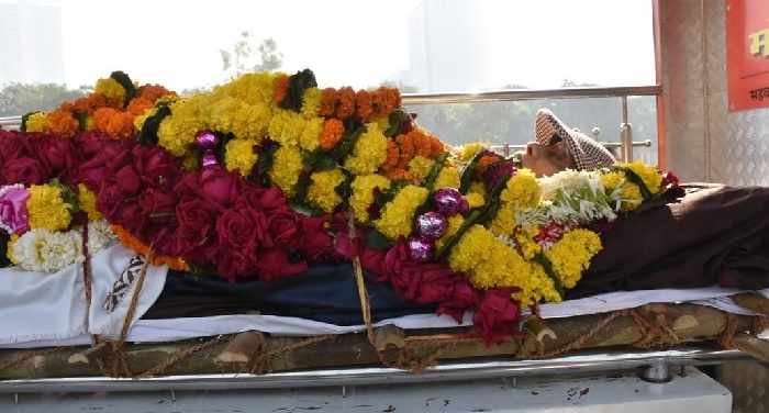 परुपरुप सचिन के गुरू रमाकांत आचरेकर का निधन, पीएम मोदी ने जताया शोक