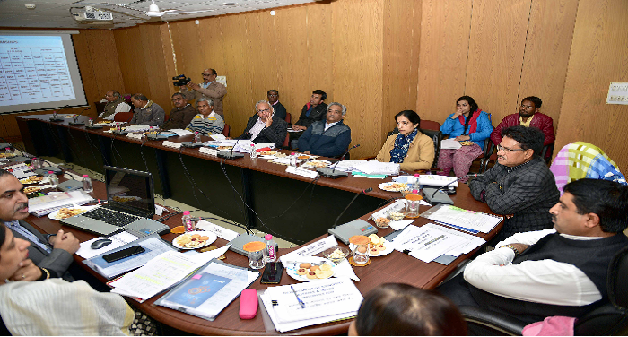 मंत्री अल्पसंयक विभाग राजस्थान अल्पसंख्यक मंत्री ने विभाग के कार्यों की समीक्षा बैठक को संबोधित किया