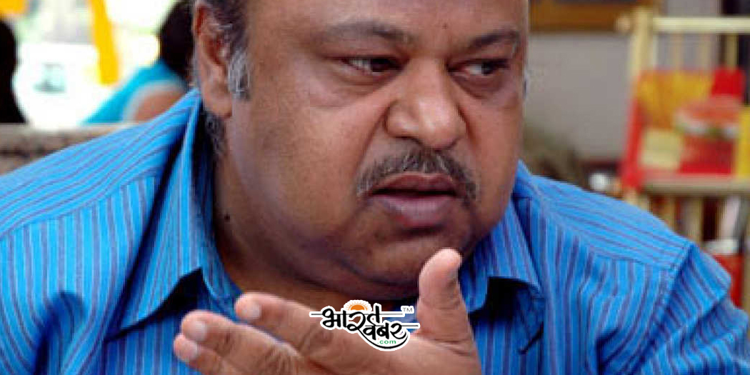 saurabh shukla अभिनेता सौरभ शुक्ल ने दबंग-3 के लेखक को दी गालियां, वीडियो वायरल