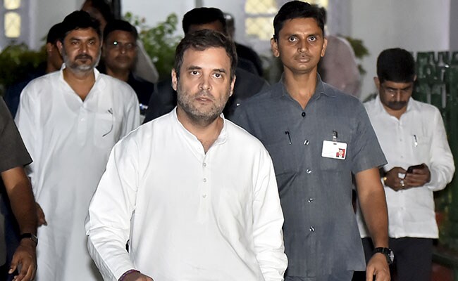 rahul gandhi 1 धारा 370 हटने के बाद अपने 12 नेताओं के साथ जम्मू-कश्मीर का दौरा करेंगे राहुल गांधी