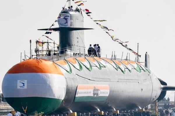 2017 3image 15 16 176832398india ll रक्षामंत्री की मौजूदगी में पनडुब्बी खंडेरी नौसेना के बेड़े में शामिल, नौसेना को मिली साइलेंट किलर की ताकत