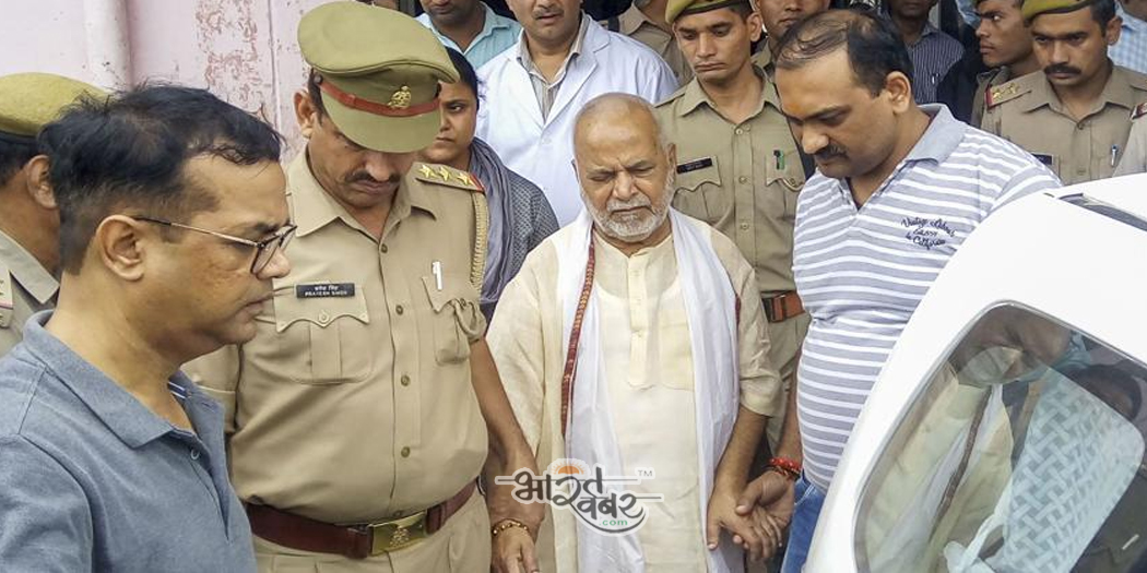 chinmayanand arrested अन्तत: पुलिस ने बलात्कार के आरोपी पूर्व केंद्रीय मंत्री चिन्मयानंद को किया गिरफ्तार