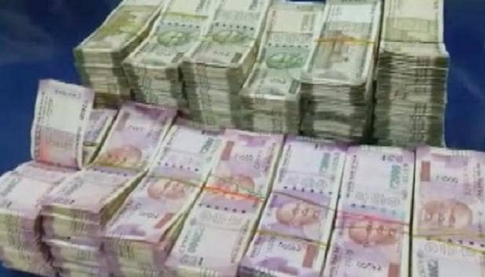 JHARKHAND झारखंड विधानसभा चुनाव से पहले पुलिस ने बरामद किए एक करोड़ रुपये से अधिक