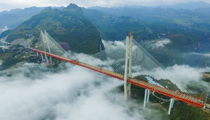 चीन 1 चीन ने पिंगटांग और लुओडियान नामक दो काउंटी को जोड़ने के लिए बनाया दुनिया का सबसे ऊंचा ब्रिज, जाने क्या है खुबियां