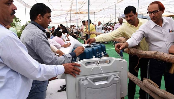 झारखंड 4 झारखंड विधानसभा की 81 सीटों पर हुए चुनाव के वोटों की गिनती शुरू, बीजेपी और जेएमएम के बीच कांटे टक्कर 