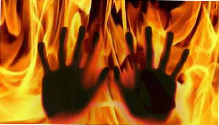 बिहार बिहार में 2 दिनों में दो बड़ी वारदात, तेल डाल कर 2 महिलाओं को जिंदा जलाया
