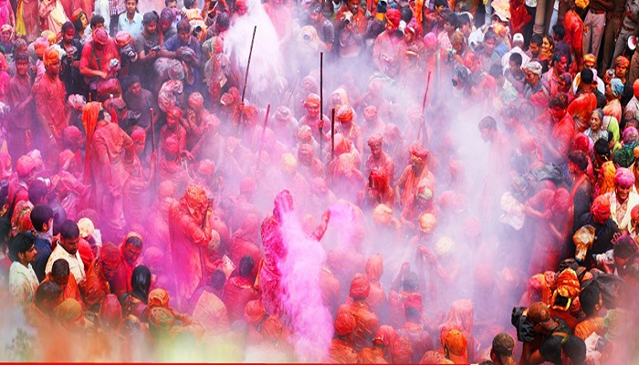 जम्मू कश्मीर 1 जम्मू-कश्मीर में बेहद ख़ुशी के साथ मनाया गया होली का त्योहार