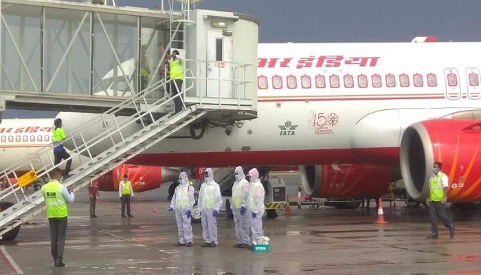 air india 2 दिल्ली से लुधियाना जा रही फ्लाइट में मिला कोरोना का मरीज, सभी यात्री किए गए क्वारंटाइन