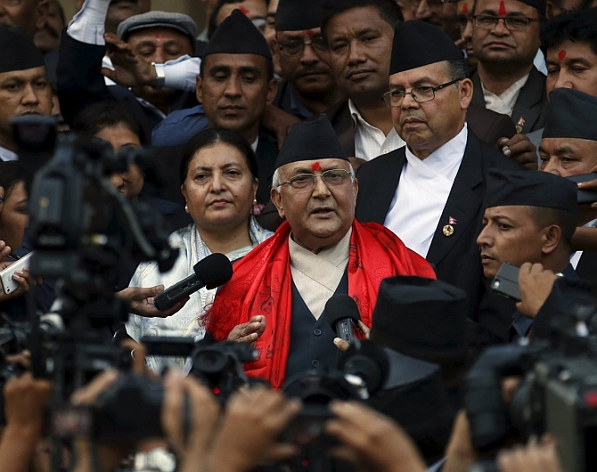 nepal 2 2 भारत से दुश्मनी पालना नेपाल को पड़ा भारी, पीएम पद से इस्तीफा देंगे ओली..