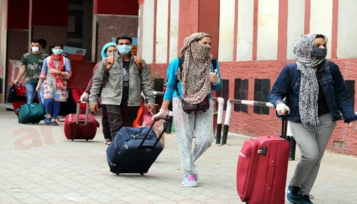 जम्मू कश्मीर 11 जम्मू कश्मीर के नागरिकों को वापिस लाने वाली विशेष रेलगाड़ी में सफर करने वाले यात्रियों की संख्या हुई कम