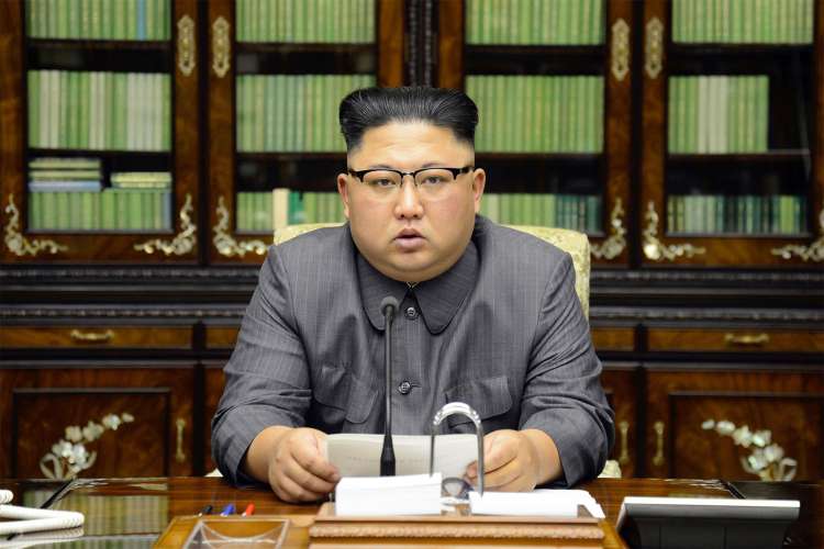 Kim Jong un Donald Trump के Corona Positive होने पर क्या बोले तानाशाह Kim Jong Un