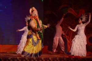 WhatsApp Image 2020 10 19 at 8.50.16 AM 1 Photos Gallery : अयोध्या की रामलीला, रामलीला का दूसरे दिन हुआ मंचन