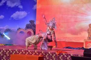 WhatsApp Image 2020 10 19 at 8.50.58 AM 2 Photos Gallery : अयोध्या की रामलीला, रामलीला का दूसरे दिन हुआ मंचन