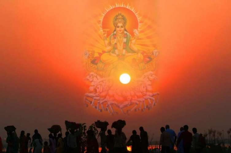 chhath pooja 4th छठ महापर्व : छठी मैया के रूप में स्कंद माता की होती है पूजा, सूर्य को पहला अर्घ्य आज, देखें सूर्यास्त का समय