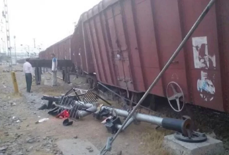 goods train accident rajasthan 1643086933 राजस्थान: जैसलमेर में मालगाड़ी के 15 डिब्बे पटरी से उतरे, कई ट्रेनें कैंसिल