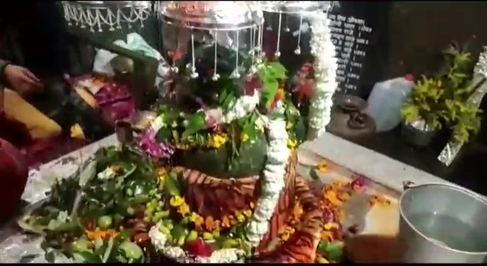 Screenshot 2022 03 01 092327 महाशिवरात्रि LIVE: बम-बम भोले की गूंज, शिवालयों में शिव भक्तों की कतार, करें भगवान भोलेनाथ के दर्शन