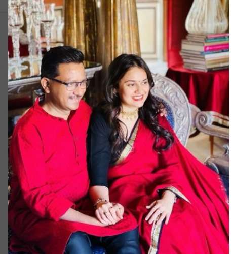Screenshot 2022 03 29 130023 IAS Tina Dabi Wedding: टीना डाबी की प्रदीप गवंडे के साथ शादी आज, मराठी-राजस्थानी रीति-रिवाजों से होंगी शादी की रस्में