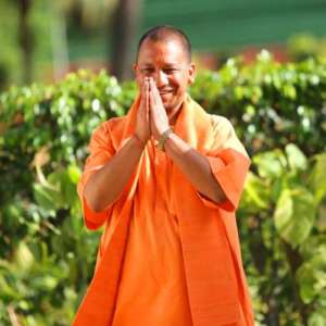 yogi 1 रामभक्तों का अपमान करने वाली कांग्रेस देश से मांगे माफी - योगी आदित्यनाथ