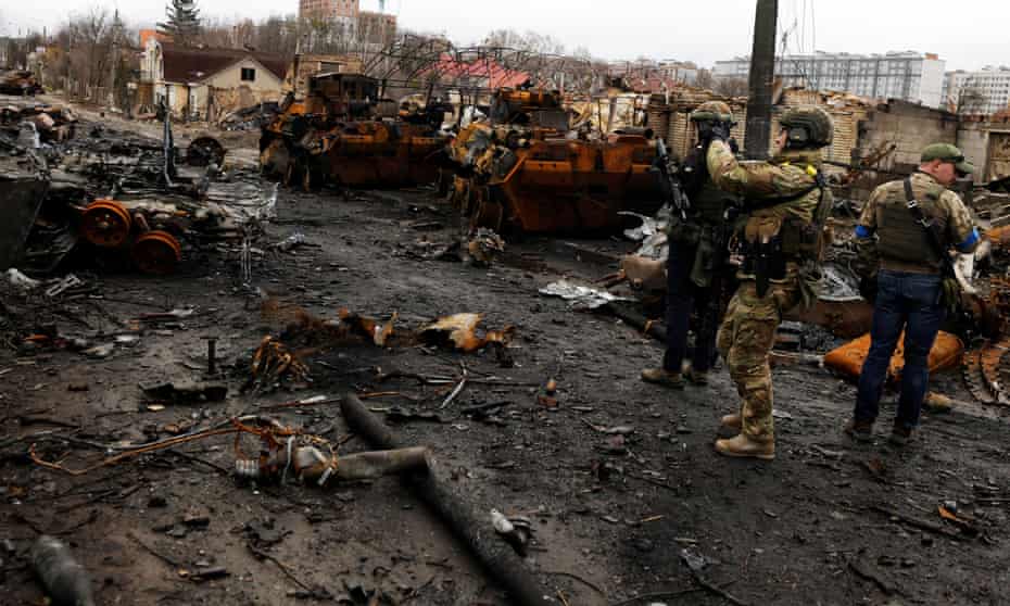 3500 1 Russia-Ukraine War : रूस हमलों से यूक्रेन में दहशत, लाखों यूक्रेनी नागरिक ने देश छोड़ा