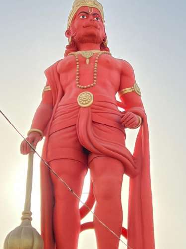 FQbvAaGakAcGdwY Gujarat: पीएम मोदी ने किया भगवान हनुमान की मूर्ति का अनावरण, कहा- एक भारत श्रेष्ठ भारत के हनुमानजी अहम सूत्र
