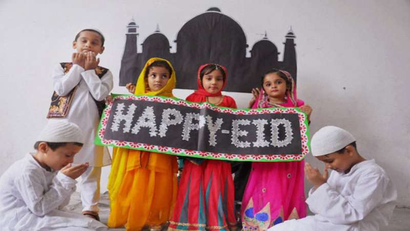 eid s 650 071715102135 071815081237 Eid Mubarak 2022: देश में धूमधाम से मनाई जा रही ईद, PM मोदी समेत कई बड़े नेताओं ने दी बधाई