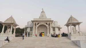 Birla Mandir Temple Jaipur मानसून के मौसम में जाना है रोमांटिक हनीमून पर, ये जगहें हैं पूरी तरह से परफेक्ट