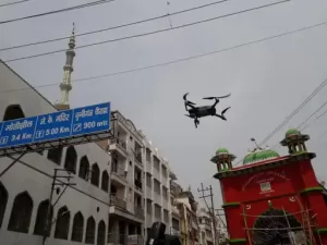 drone camera 1654841188 देशभर के मस्जिदों के बाहर प्रदर्शन, नूपुर शर्मा पर कार्रवाई की मांग, लगे मुरदाबाद के नारे, हिंसा के बाद जुमे की नमाज