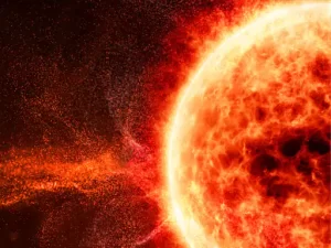 solar flares 2 16503413724x3 1655204928 पृथ्वी से टकरा सकता है सौर तूफान , पावर ग्रिड और सैटेलाइट्स को खतरा !, दिखेगा अलग नजारा