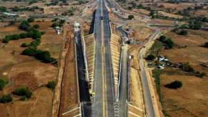 bundelkhand expressway UP : 296 किलोमीटर लंबा बुंदेलखंड एक्सप्रेस वे बनकर तैयार, कई जिलों के विकास मिलेगी गति