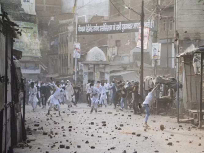 pic Kanpur Violence: कानपुर हिंसा मामले में बिल्डर हाजी वसी गिरफ्तार, हिंसा के लिए फंडिंग करने का लगा आरोप