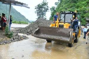 WhatsApp Image 2022 08 20 at 7.18.00 PM Uttarakhand: उत्तराखंड में बारिश बनी आफत, रायुपर और थानो को जोड़ने वाला पुल बहा