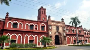 aligarh muslim university sixteen nine AMU में होगी सनातन धर्म की पढ़ाई, पूर्व प्रोफेसर जाहिद अली खान ने जताई आपत्ति