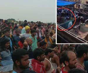 crime 2 पटना : नदी के बीच नाव पर फटा गैस सिलेंडर, अब तक चार मजदूर जले जिंदा , निकाले जा रहें हैं शव