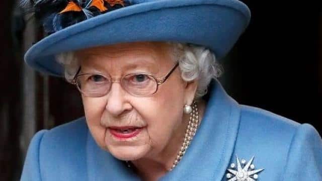 21 ब्रिटेन की महारानी एलिजाबेथ की हालत नाजुक, मेडिकल सुपरविजन में रखा गया
