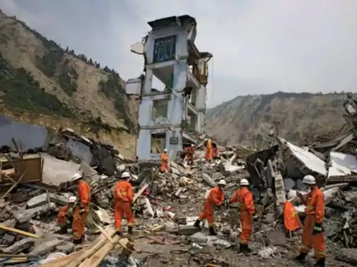 Heavy devastation in Sichuan province of China 46 people killed Earthquake In China: चीन में भूकंप से 46 लोगों की मौत, सिचुआन प्रांत में मची भारी तबाही