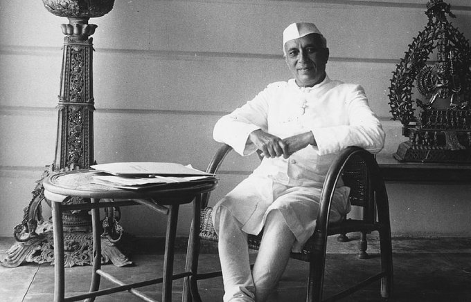 FhfsABOUoAEyKwD भारत के पहले प्रधानमंत्री जवाहर लाल नेहरू की आज जयंती, पीएम मोदी समेत कई नेताओं ने दी श्रद्धांजलि