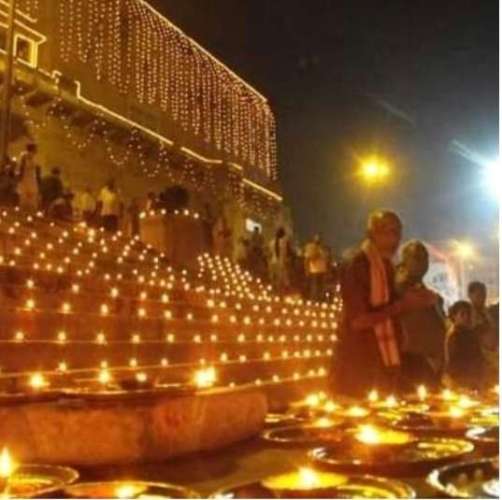 Untitled देव दिवाली पर जगमगाया पूरा भारत, देखिए तस्वीरें