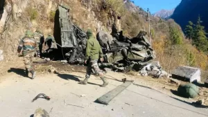9e5fa229 8e9d 4f7c 8c56 d35308908c4c 1671790566 सिक्किम में बड़ा सड़क हादसा, सेना का ट्रक खाई में गिरा, 16 जवानों की मौत, चार घायल