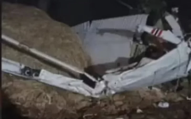 Prabhatkhabar 2023 01 aead2508 9688 4fae b309 0ee33704d8eb mp plane crash MP News: रीवा में बड़ा हादसा, मंदिर के गुंबद से टकरा कर ट्रेनी प्लेन क्रैश, पायलट की मौत, प्रशिक्षु घायल