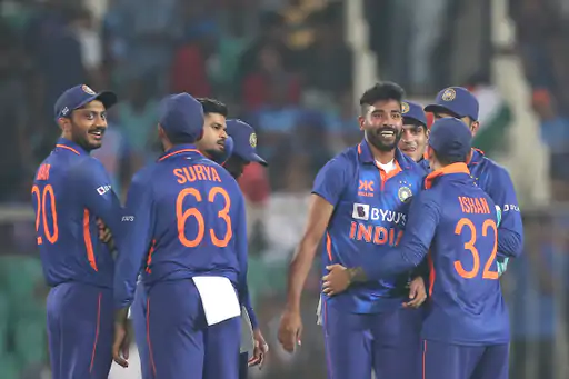 fmheemlamaadfon 1673792676 भारत ने न्यूजीलैंड को 8 विकेट से हराकर सीरीज पर किया कब्‍जा, तीसरे नंबर पर पहुंची टीम इंडिया