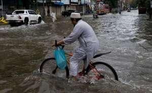 hush0tcg pakistan rain 625x300 06 August 22 10 साल बाद बढ़ा यमुना का वाटर लेवल, उत्तराखंड-पंजाब समेत 5 राज्यों में भारी बारिश