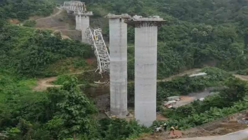 1 5 मिजोरम में अंडर कंस्ट्रक्शन रेलवे पुल गिरने से 17 लोगों की मौत, कई दबे, रेस्क्यू जारी